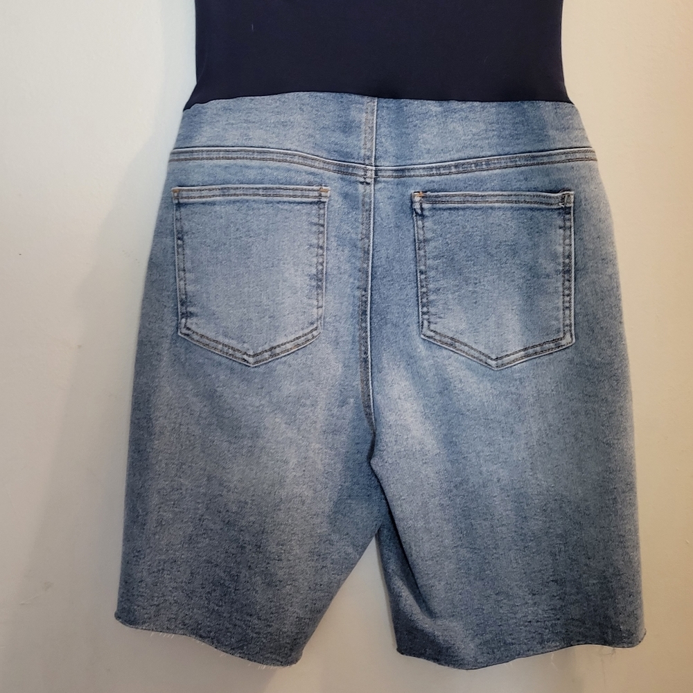 Harper Grey Maternity Jean Bermuda Shorts Size L NWOT
